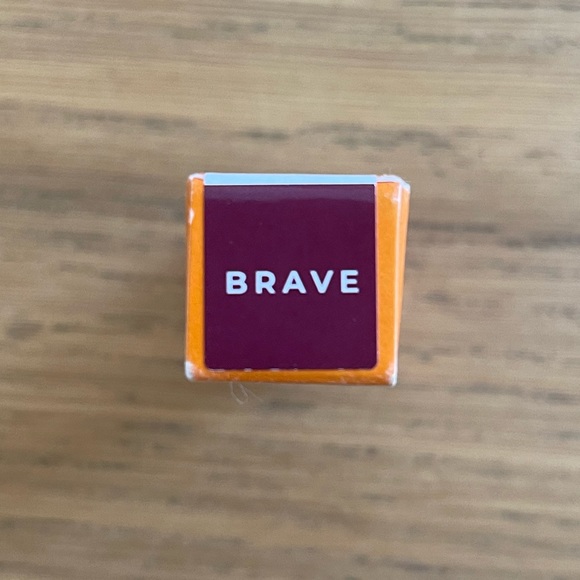 Live Tinted HUEGLOSS® High-Shine Lip Gloss in Brave NWT - Picture 4 of 11